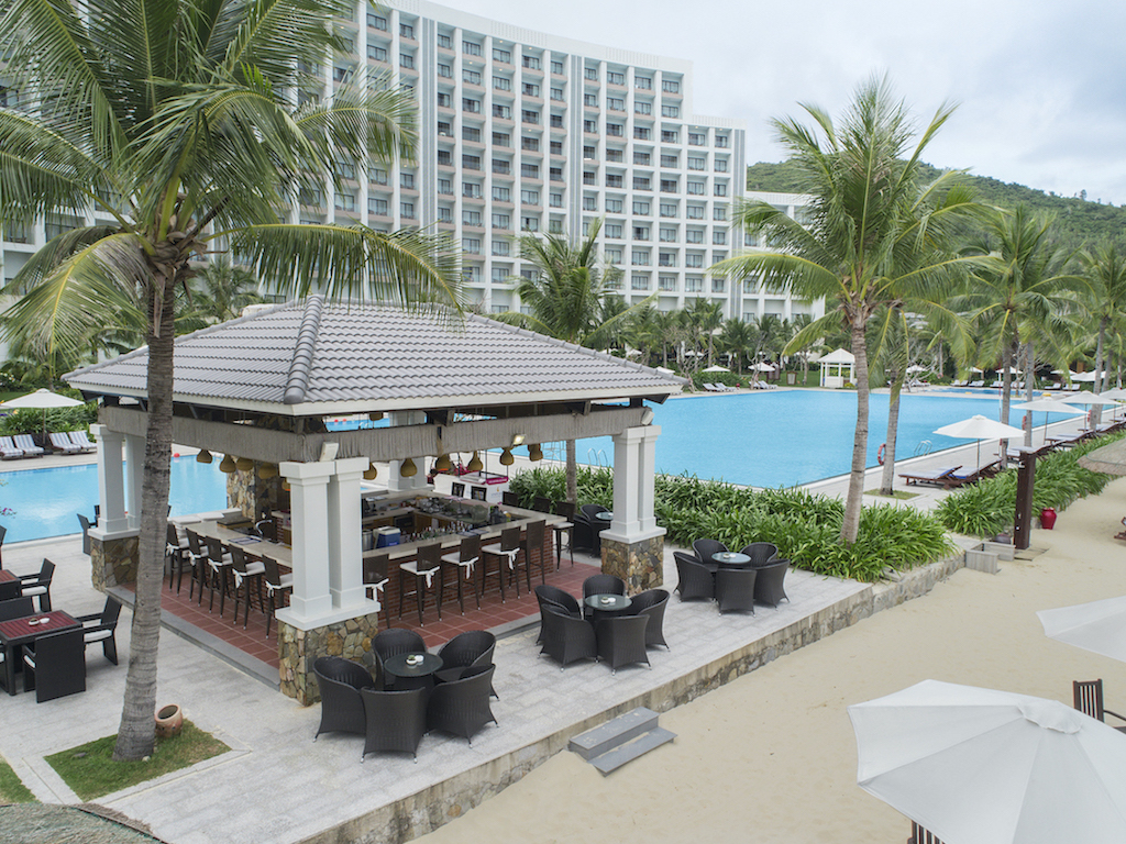 “DU LỊCH AN TOÀN TẠI VINPEARL RESORT & SPA NHA TRANG BAY”