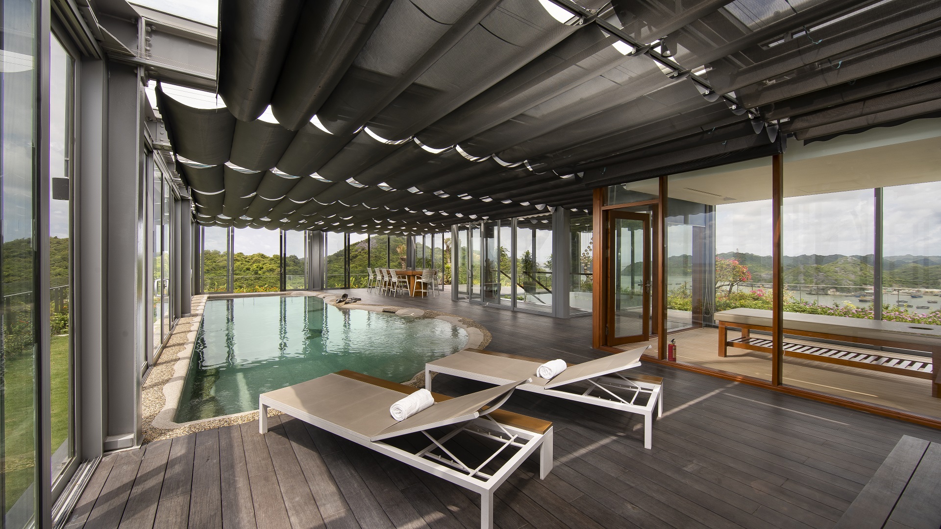 Flamingo Cát Bà Beach Resort