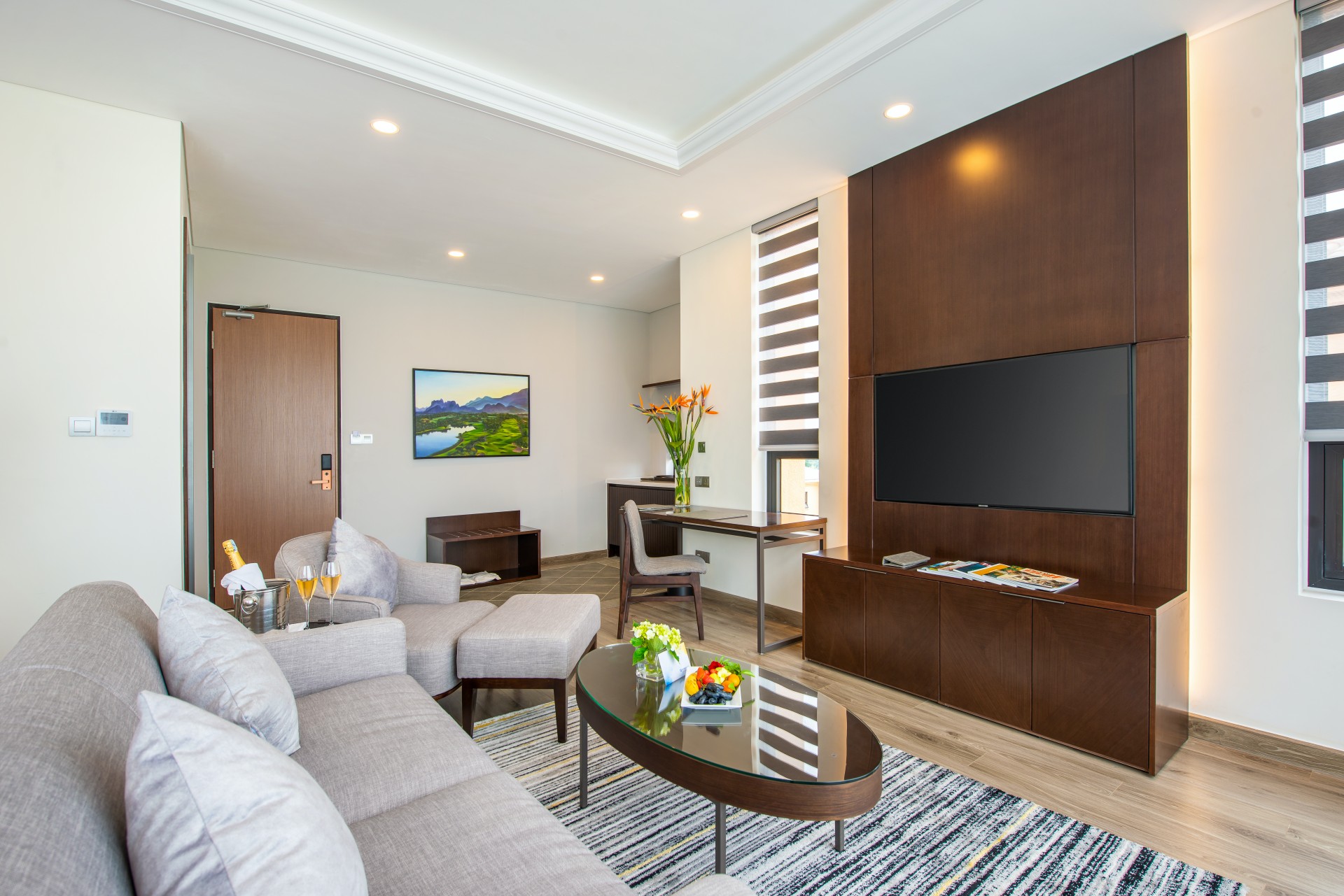 (Flash sale!!!!) Wyndham Sky lake Resort & Villa