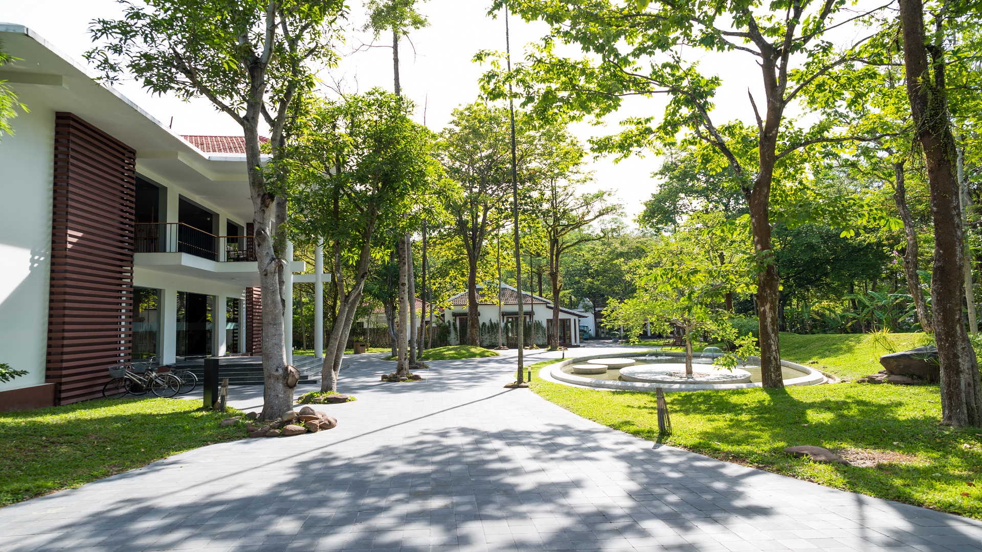 Alba Wellness Resort Huế
