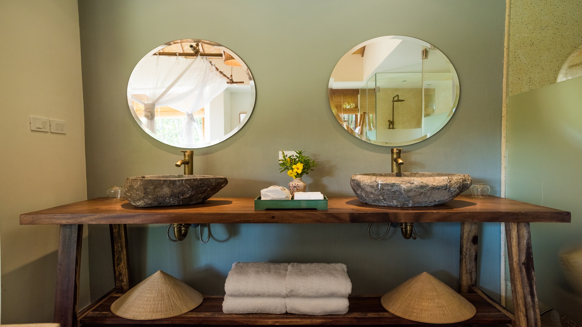 Alba Wellness Resort Huế