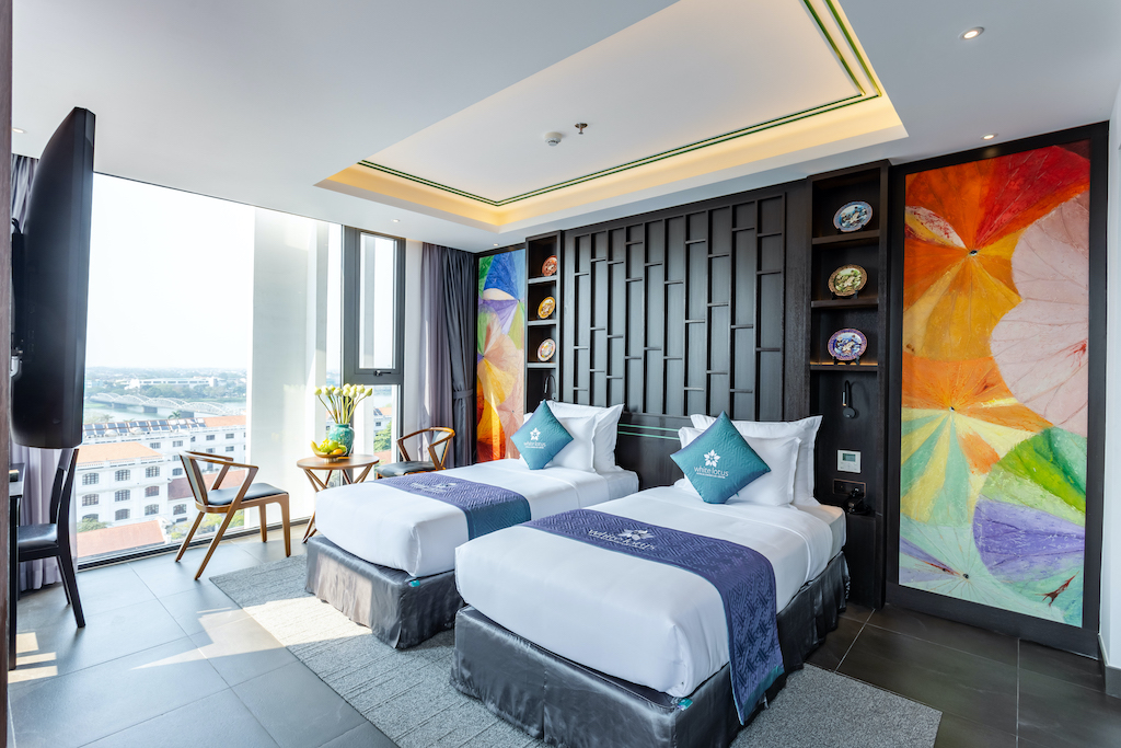 WHITE LOTUS HOTEL HUẾ