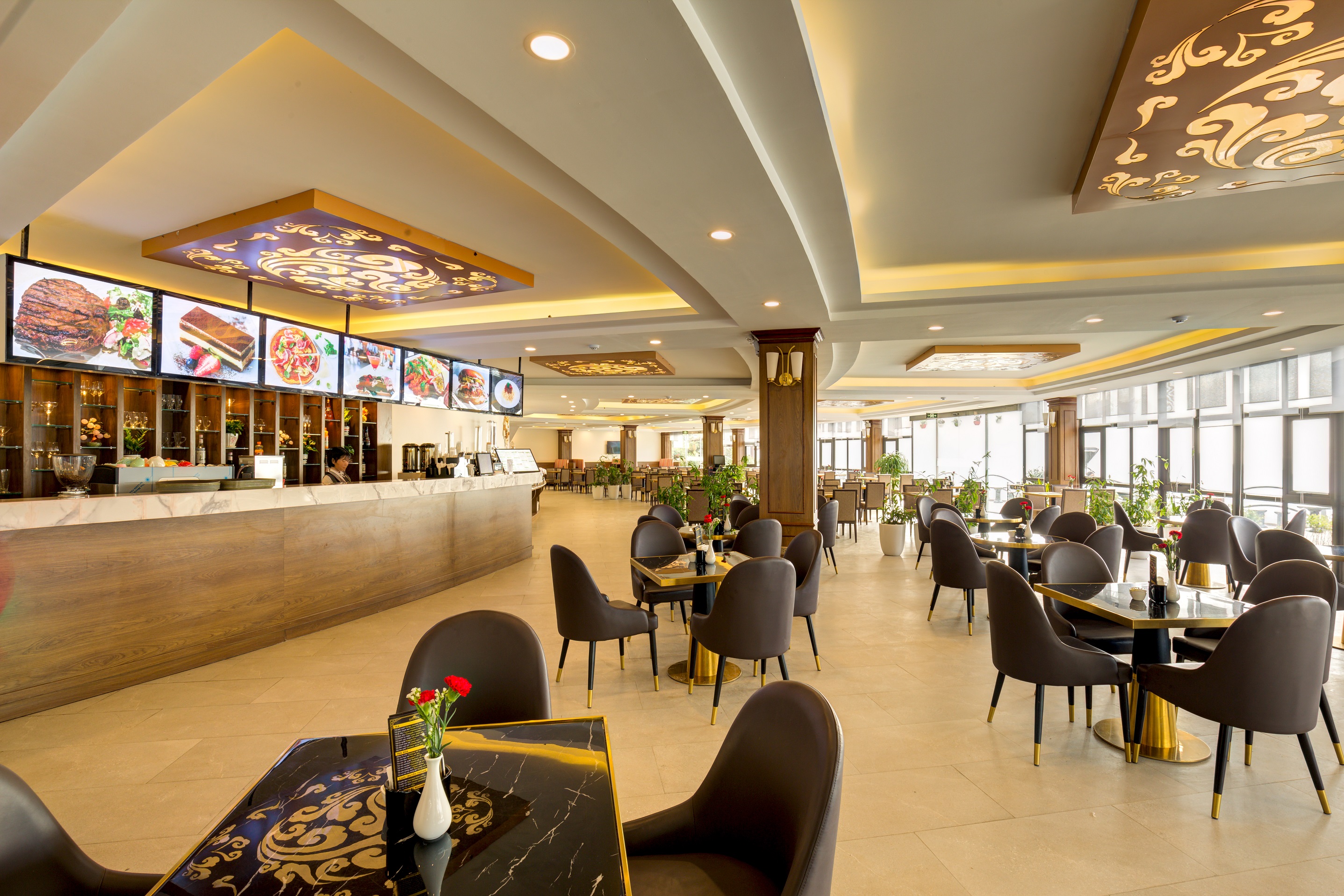 Nghỉ dưỡng nơi cổng trời - Ô Quy Hồ